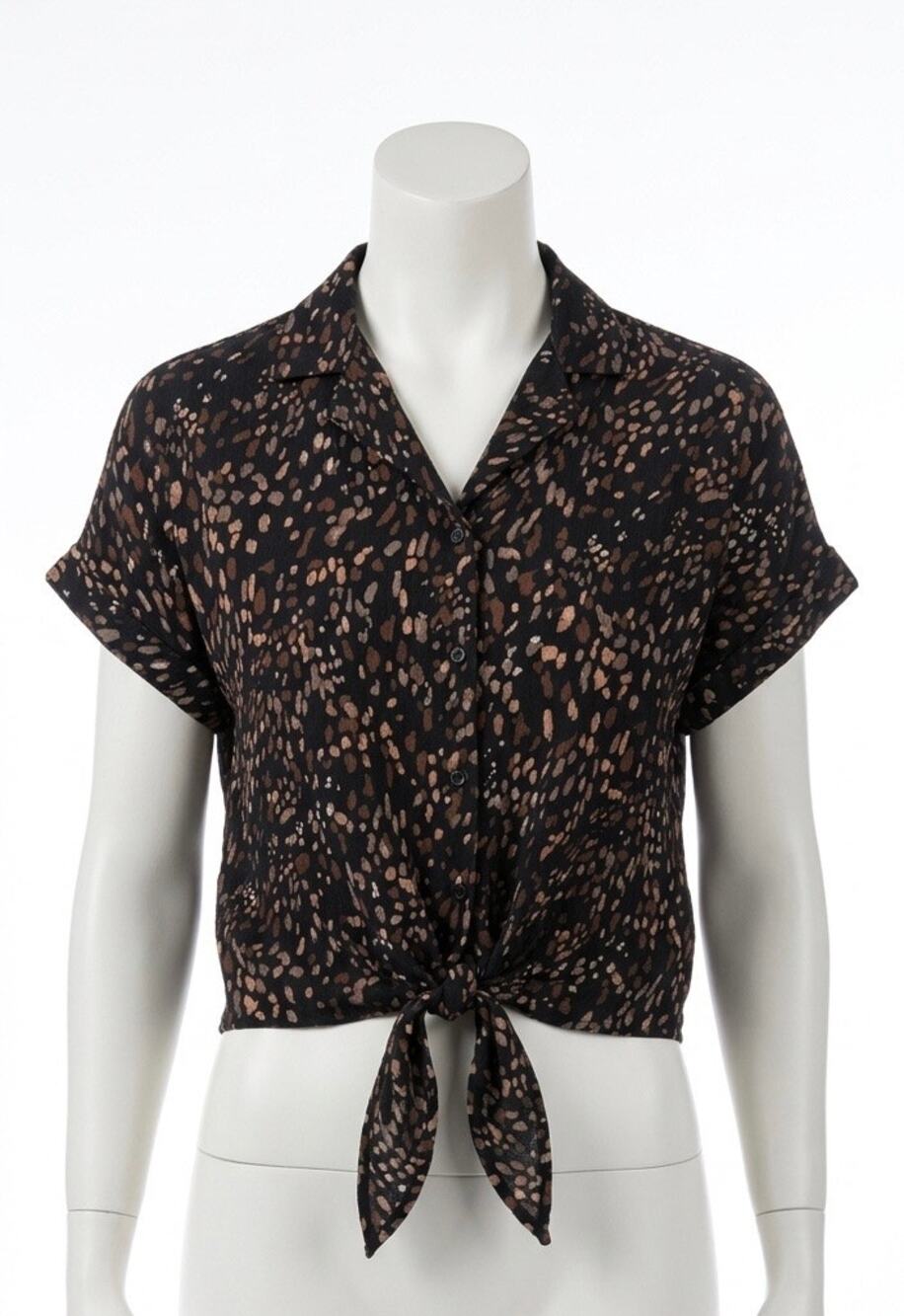 BeachLunchLounge Animal Print Tie Front Rayon Button Down Crop Top Shirt XS